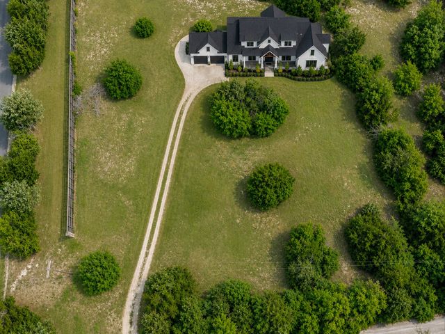 2910 American Sparrow Drive, Midlothian, TX 76065