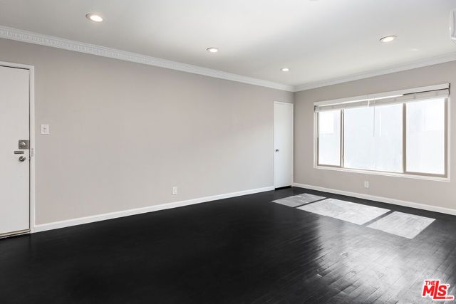 925 N Curson Avenue 7, West Hollywood, CA 90046