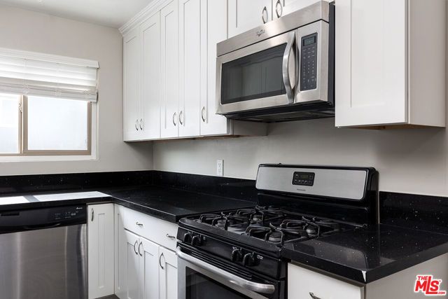 925 N Curson Avenue 7, West Hollywood, CA 90046