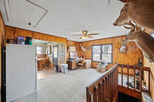 100 N 94th Street, Edwardsville, KS 66111