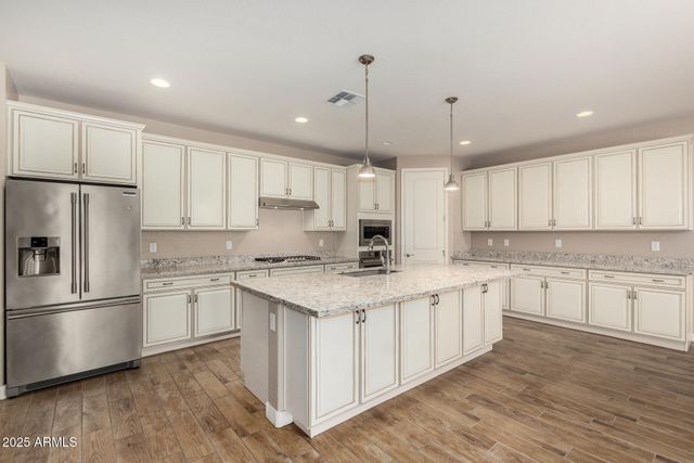 18108 W CASSIA Way, Goodyear, AZ 85338