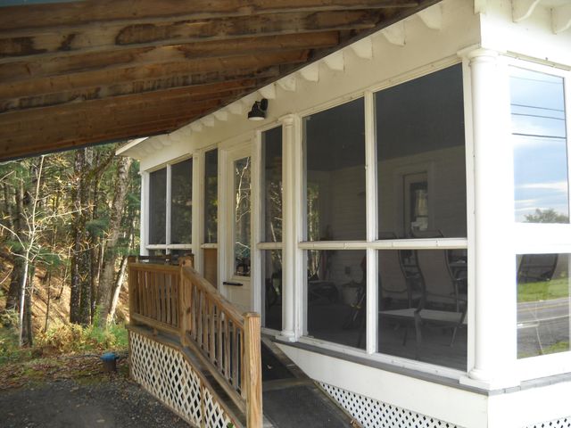 978 Dartmouth College Highway, Orford, NH 03777