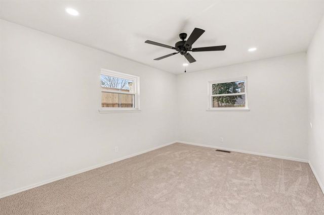 3926 Briarcrest Drive, Norman, OK 73072