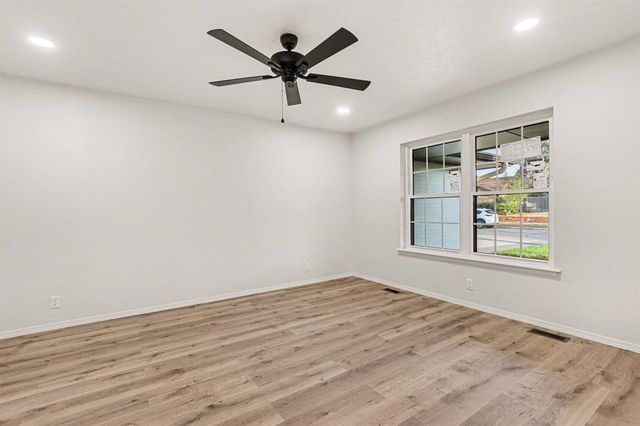 3926 Briarcrest Drive, Norman, OK 73072