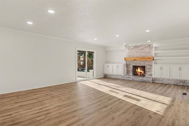 3926 Briarcrest Drive, Norman, OK 73072