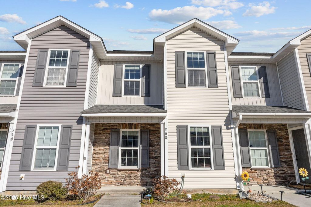 508 Cider Hill Road, Jacksonville, NC 28546