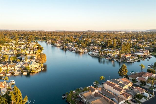 24105 Jeronimo Lane, Lake Forest, CA 92630