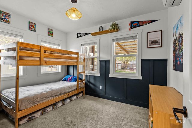 816 S 8th Ave, Nampa, ID 83651