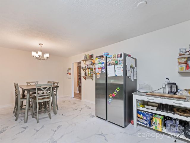 120 Pleasant Hill Circle, Waynesville, NC 28786