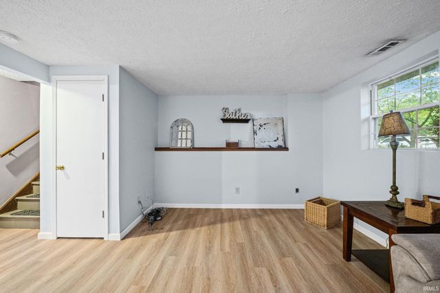 3245 Commanche Trail, Lafayette, IN 47909