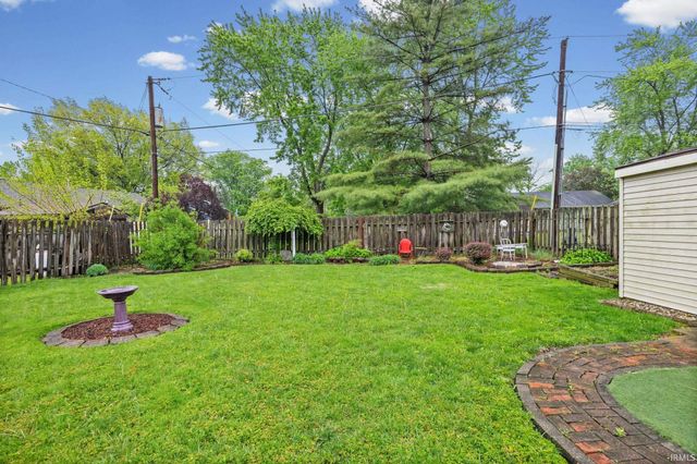 3245 Commanche Trail, Lafayette, IN 47909