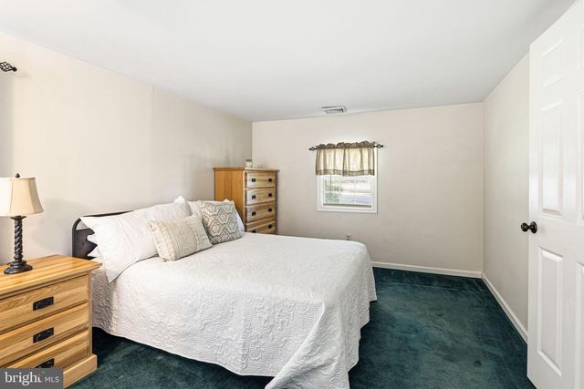105 DUBLIN RD, Perkasie, PA 18944