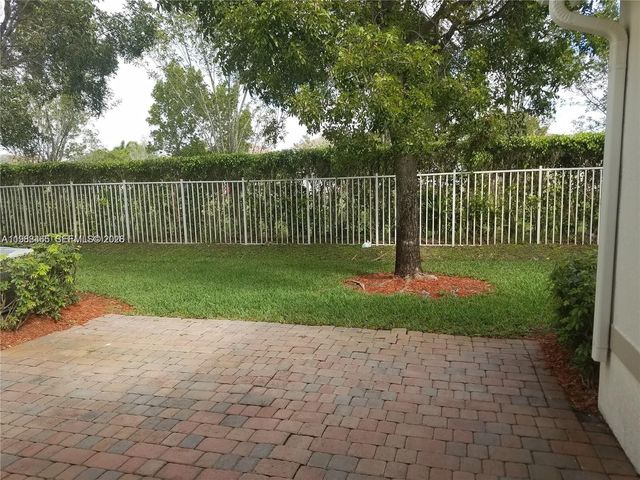 18741 SW 25th Ct, Miramar, FL 33029