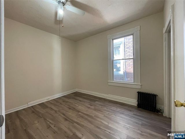 115 Park Avenue, Newark, NJ 07104