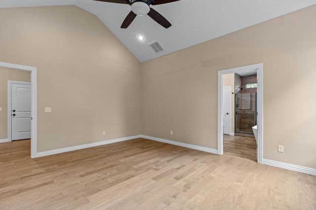 104 Aven Street, Nixa, MO 65714