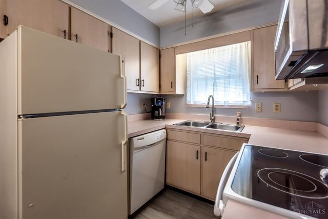 135 Highridge Court, Franklin, OH 45005
