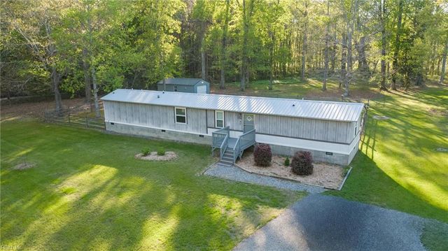 5856 My Way LN, Gloucester, VA 23061