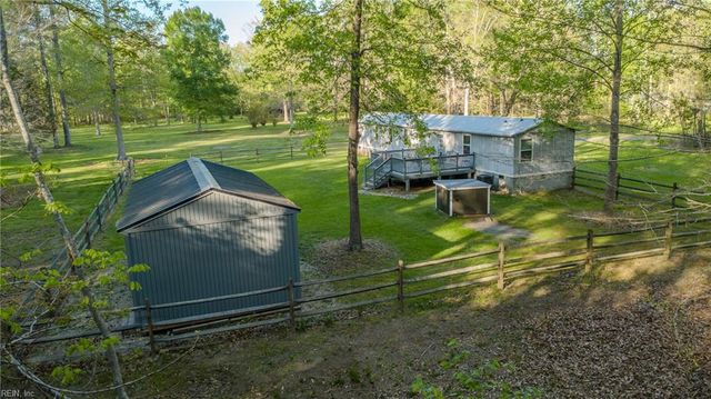 5856 My Way LN, Gloucester, VA 23061