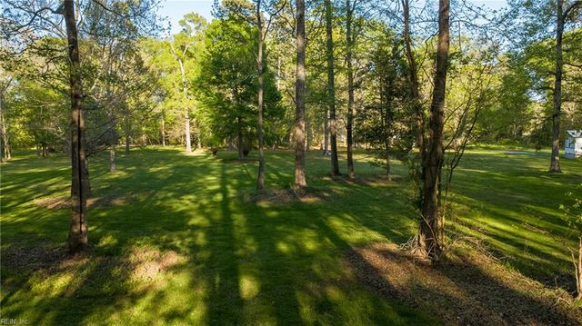 5856 My Way LN, Gloucester, VA 23061