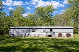 5856 My Way LN, Gloucester, VA 23061
