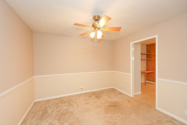 207 N View Pointe, Lagrange, GA 30241