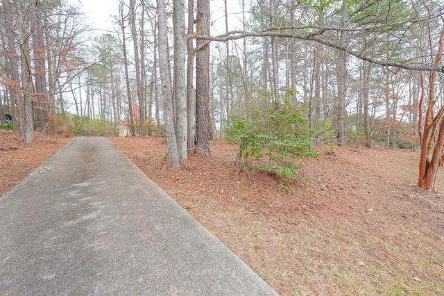 207 N View Pointe, Lagrange, GA 30241