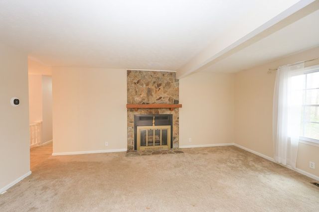 207 N View Pointe, Lagrange, GA 30241