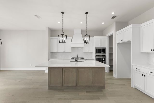 1902 Pebble Lane, Rockwall, TX 75087