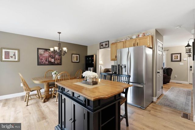 348 DOGWOOD LN, Womelsdorf, PA 19567