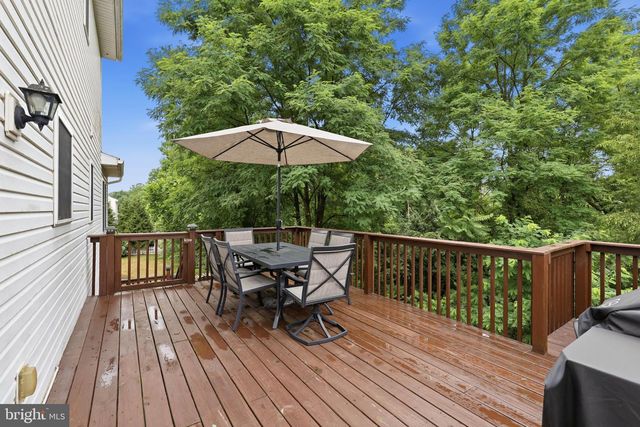348 DOGWOOD LN, Womelsdorf, PA 19567