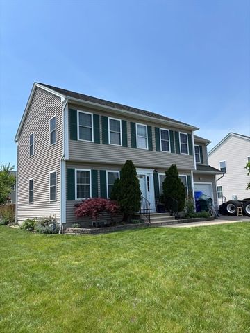 266 Christopher Dr, Springfield, MA 01129