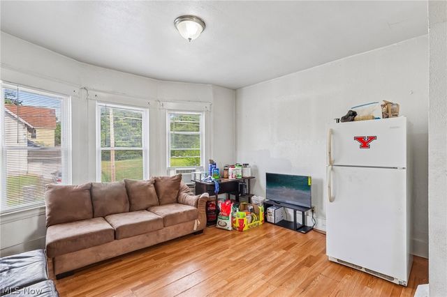 640 Broadway Avenue, Youngstown, OH 44510