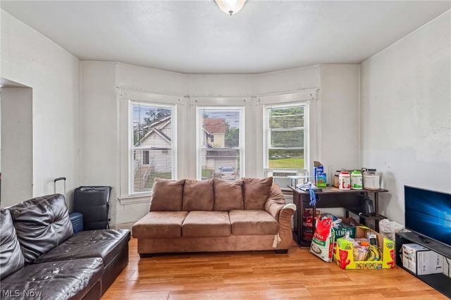 640 Broadway Avenue, Youngstown, OH 44510