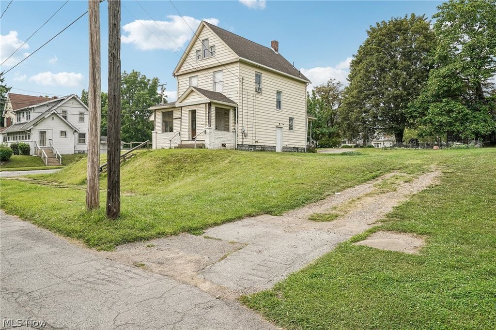 640 Broadway Avenue, Youngstown, OH 44510