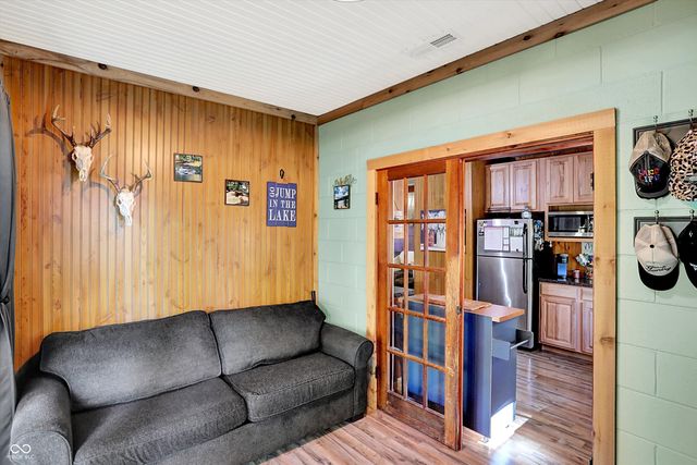 8421 S Kinman Drive, Nineveh, IN 46164