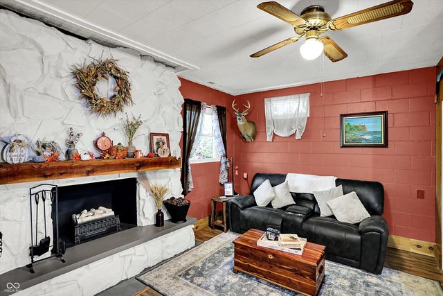 8421 S Kinman Drive, Nineveh, IN 46164