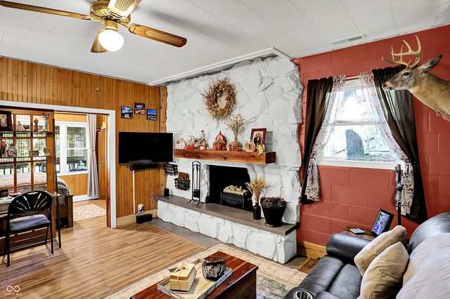 8421 S Kinman Drive, Nineveh, IN 46164