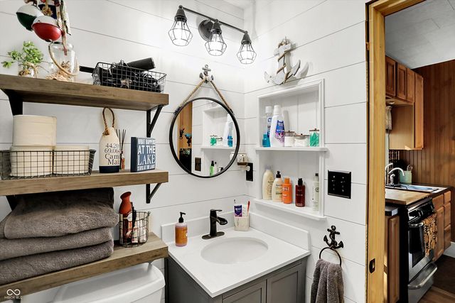 8421 S Kinman Drive, Nineveh, IN 46164