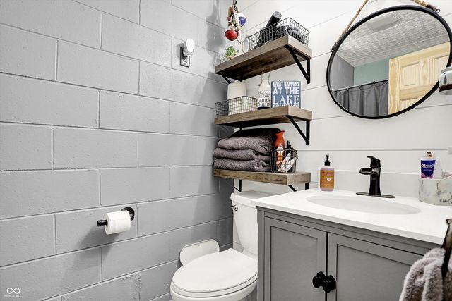 8421 S Kinman Drive, Nineveh, IN 46164