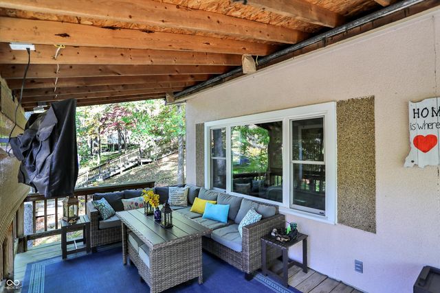 8421 S Kinman Drive, Nineveh, IN 46164