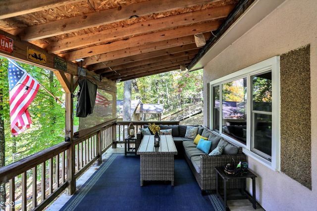 8421 S Kinman Drive, Nineveh, IN 46164