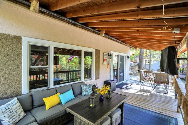 8421 S Kinman Drive, Nineveh, IN 46164