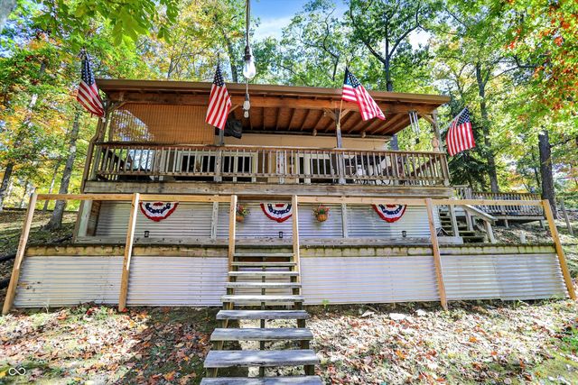 8421 S Kinman Drive, Nineveh, IN 46164