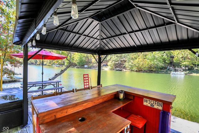 8421 S Kinman Drive, Nineveh, IN 46164