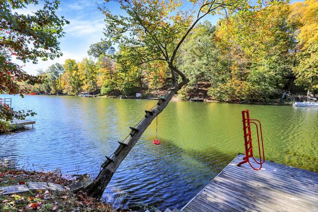 8421 S Kinman Drive, Nineveh, IN 46164