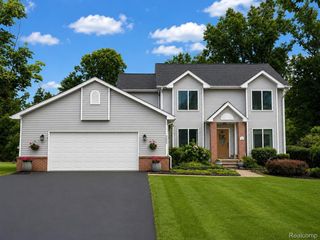 4600 River Hills Court, Brighton Township, MI 48114