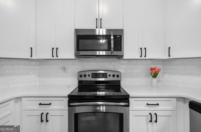 725 Wood Rose Court, Alpharetta, GA 30005