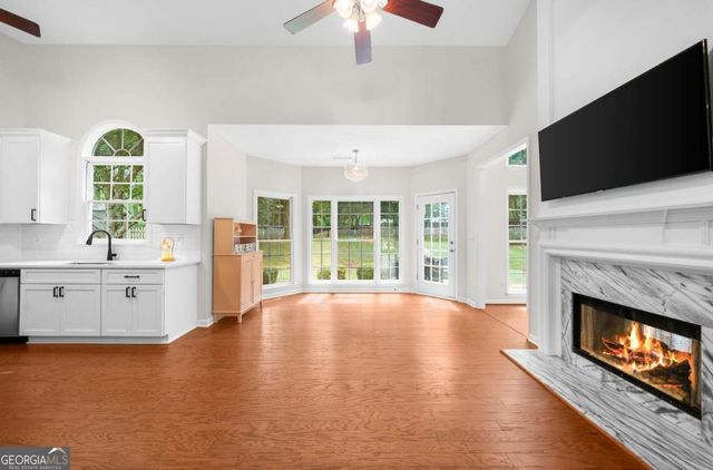 725 Wood Rose Court, Alpharetta, GA 30005