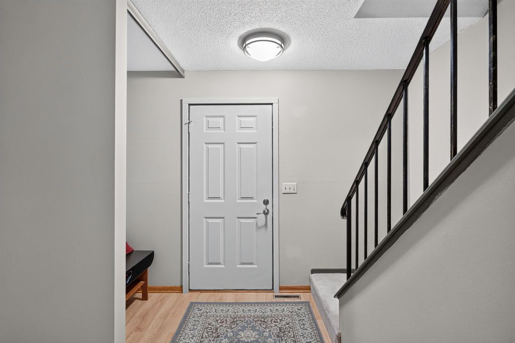 6290 Meadowlark Lane N, Maple Grove, MN 55369 — photo 3