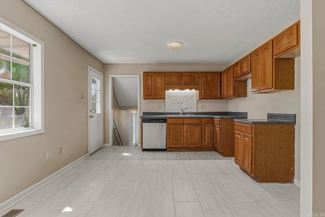 1610 Tanglewood Drive, Jonesboro, AR 72401